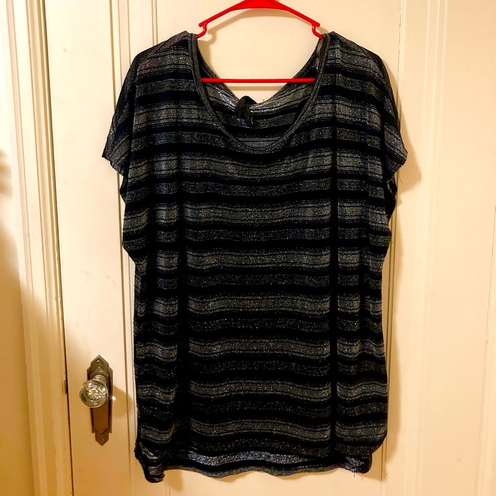 Black n silver sparkly shirt